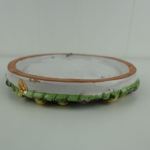 Italian Mary & Jesus with Angels Round Wall Plaque with Fruit Border - Picture 12 of 13